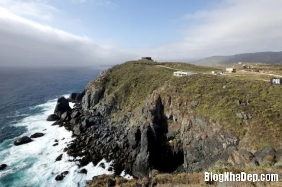 Vẻ đơn giản, tinh tế của căn nhà Clifftop ở Chile