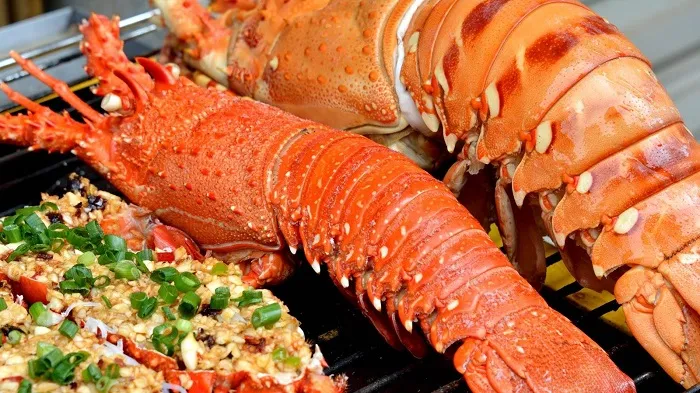 15 nhà hàng buffet tôm hùm nổi tiếng tại Hà Nội, TPHCM giá từ 400