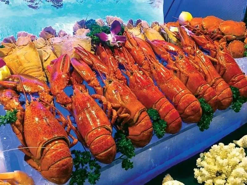 15 nhà hàng buffet tôm hùm nổi tiếng tại Hà Nội, TPHCM giá từ 400