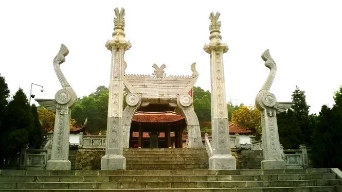 13 địa điểm du lịch đền Hùng Phú Thọ dịp giỗ Tổ linh thiêng cổ kính