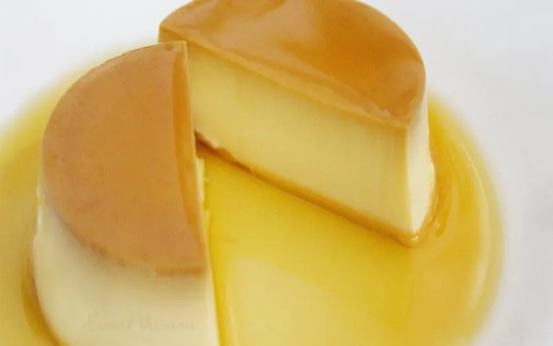 Cách làm bánh flan sữa tươi mềm mịn, không bị rỗ