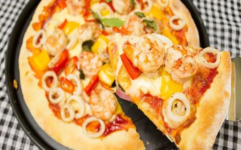 Cách làm pizza hải sản vừa ngon vừa tiết kiệm